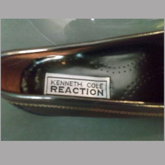 Kenneth Cole Women's Loafers, Cordovan Color, Size 8.5 - Picture 2 of 10